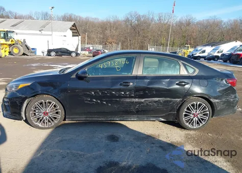 2021 Kia Forte Gt из США, поврежденный, VIN 3KPF44AC3ME274014